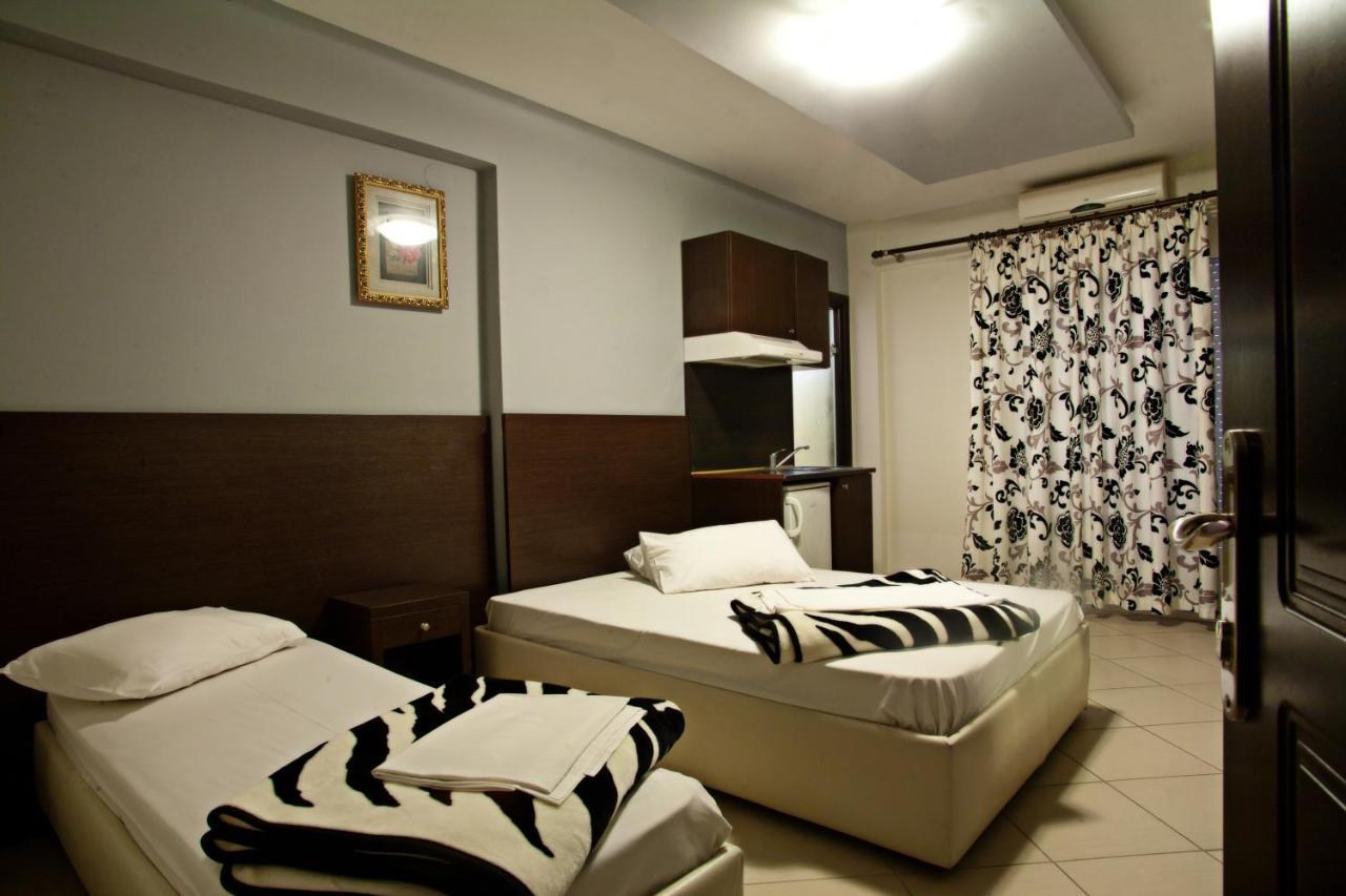 Hotel Anesis Paralia Екстериор снимка