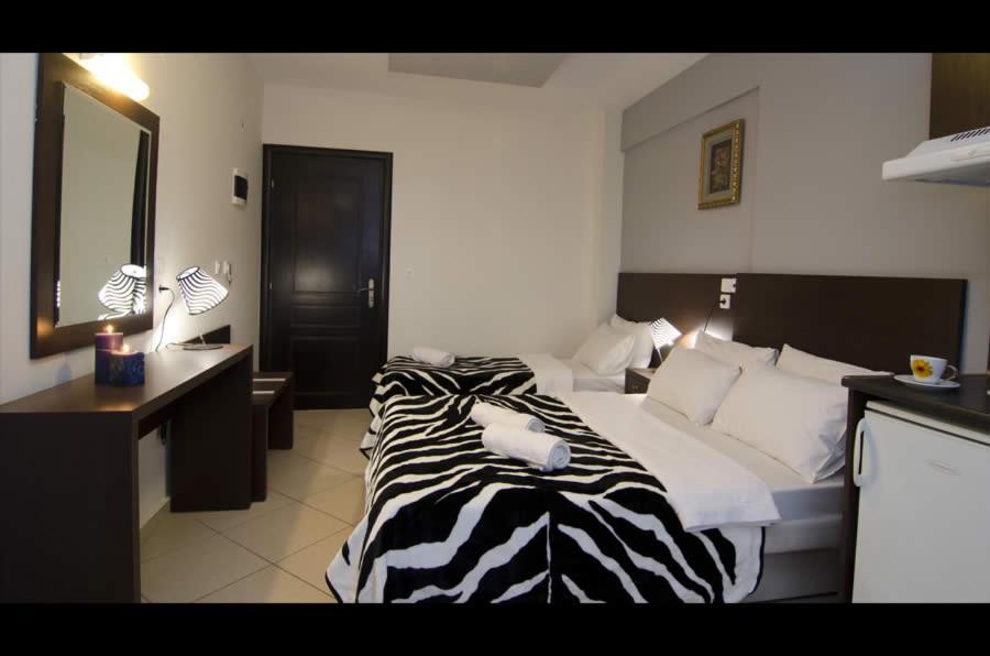 Hotel Anesis Paralia Екстериор снимка
