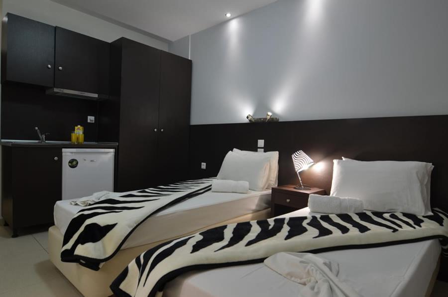 Hotel Anesis Paralia Екстериор снимка