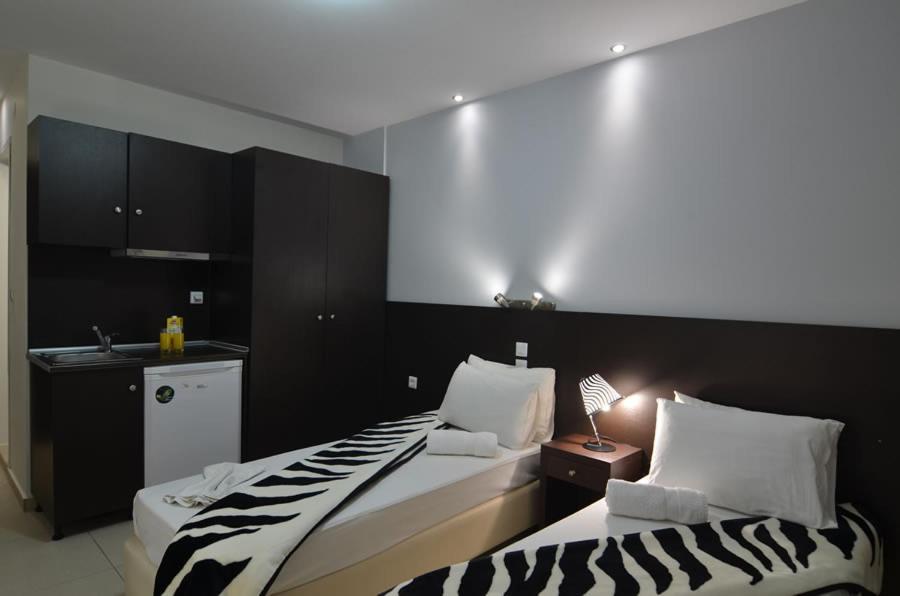 Hotel Anesis Paralia Екстериор снимка