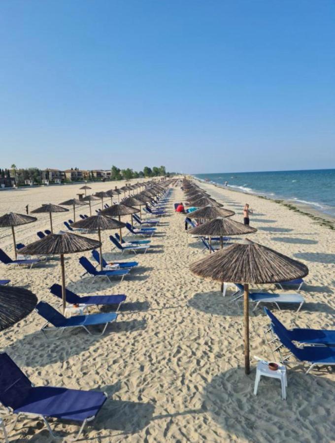 Hotel Anesis Paralia Екстериор снимка